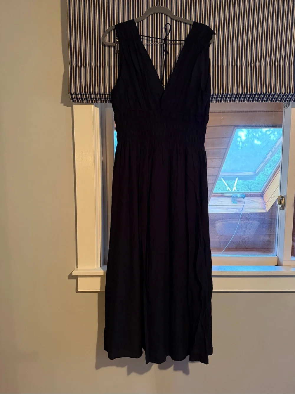 Abercrombie XL Sleeveless V-Neck Black Maxi Dress